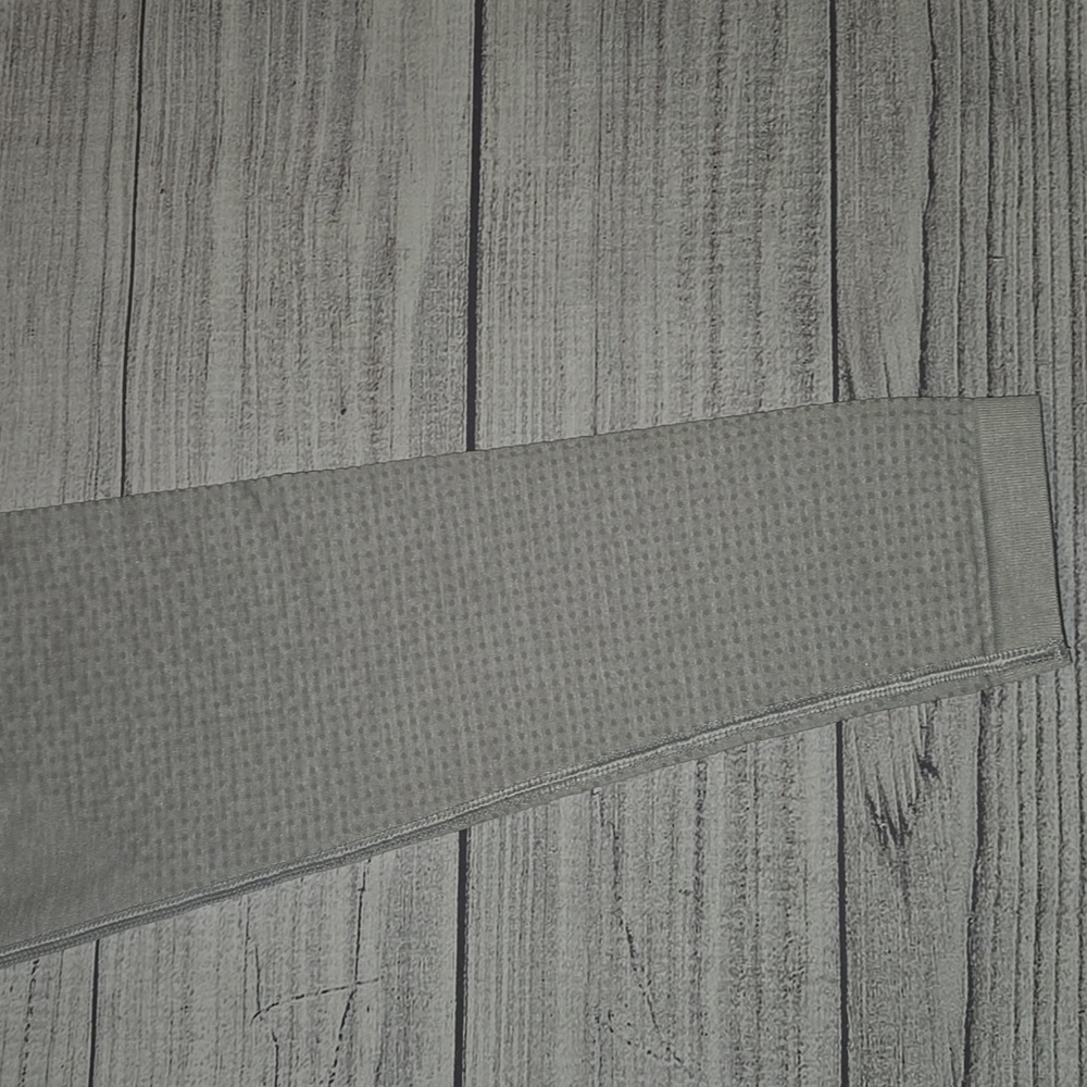 Gymshark Women's Vital Seamless Leggings Gray Size S NWOT - Picture 7 of 11